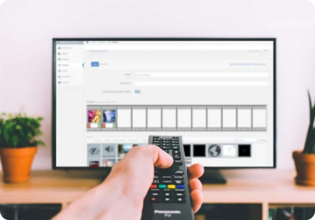 A person sorting media files within Wioplex Digital Signage Software